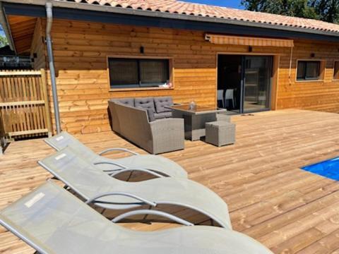 Maison En Bois Moderne Et Spacieuse Avec Piscine Villa Soustons Exterior photo